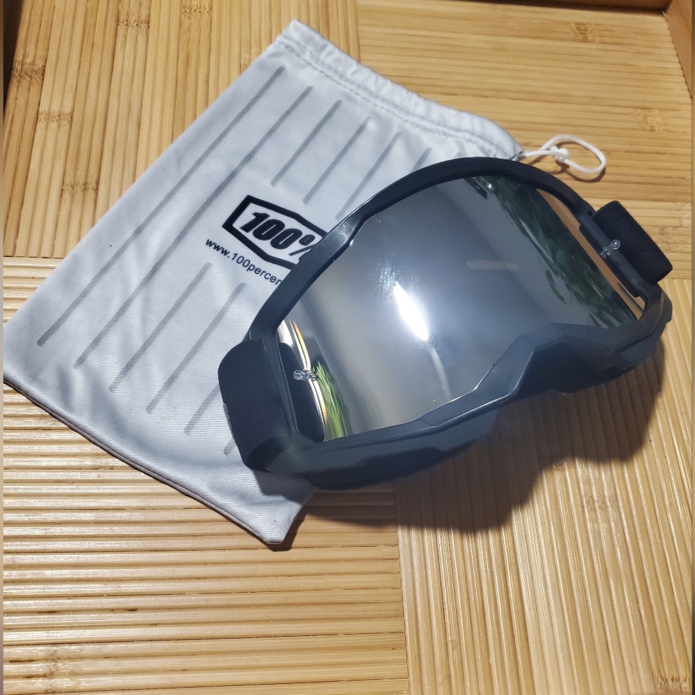 Goggles, NO Bag, NO Box